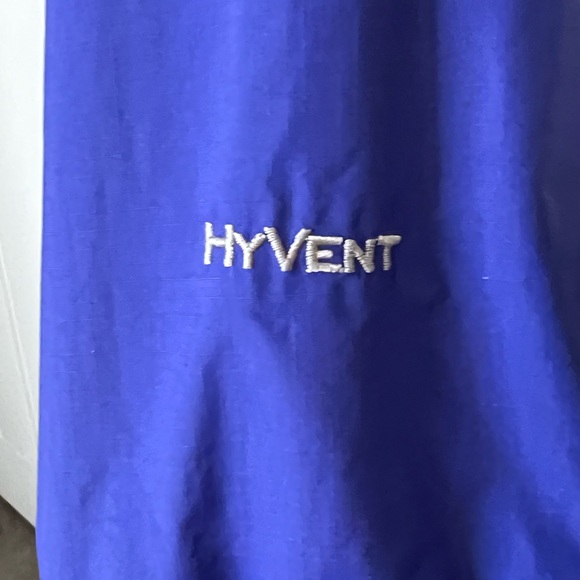 The North Face HyVent, Women’s X-Small, waterproof, breathable, rain jacket. - Picture 6 of 13